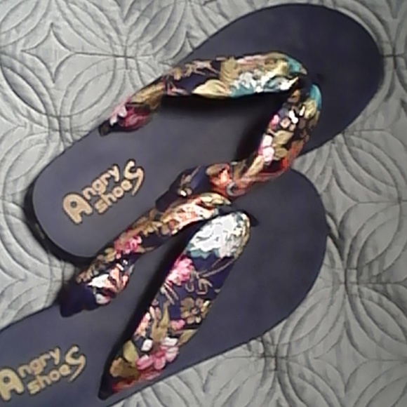 COPY - Flips/sandals - Picture 4 of 4